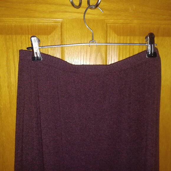 Womans Medium M Long Maxi Skirt Dark Burgundy - Picture 2 of 7